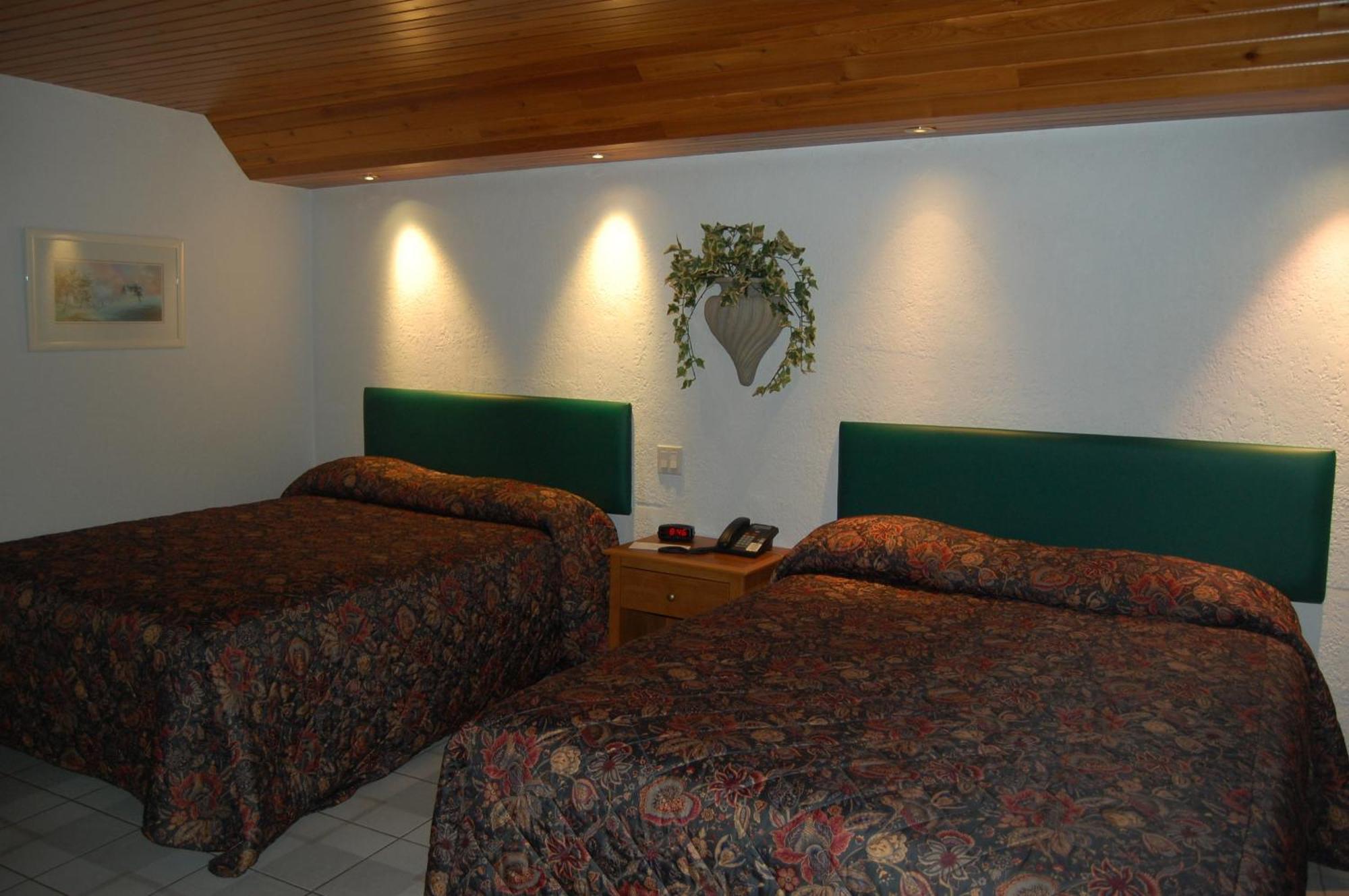 Auberge Godard Nominingue Room photo